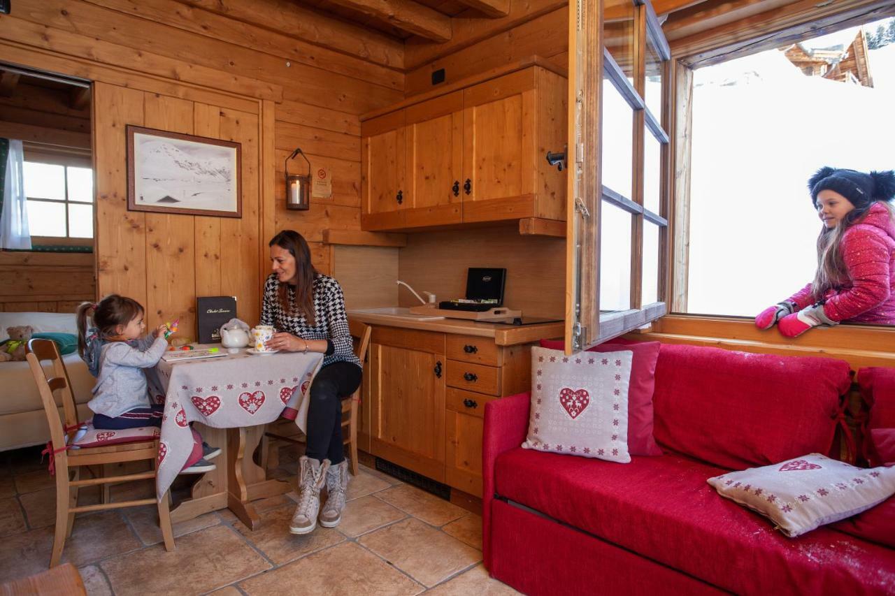 Park Chalet Village Livigno Exteriör bild