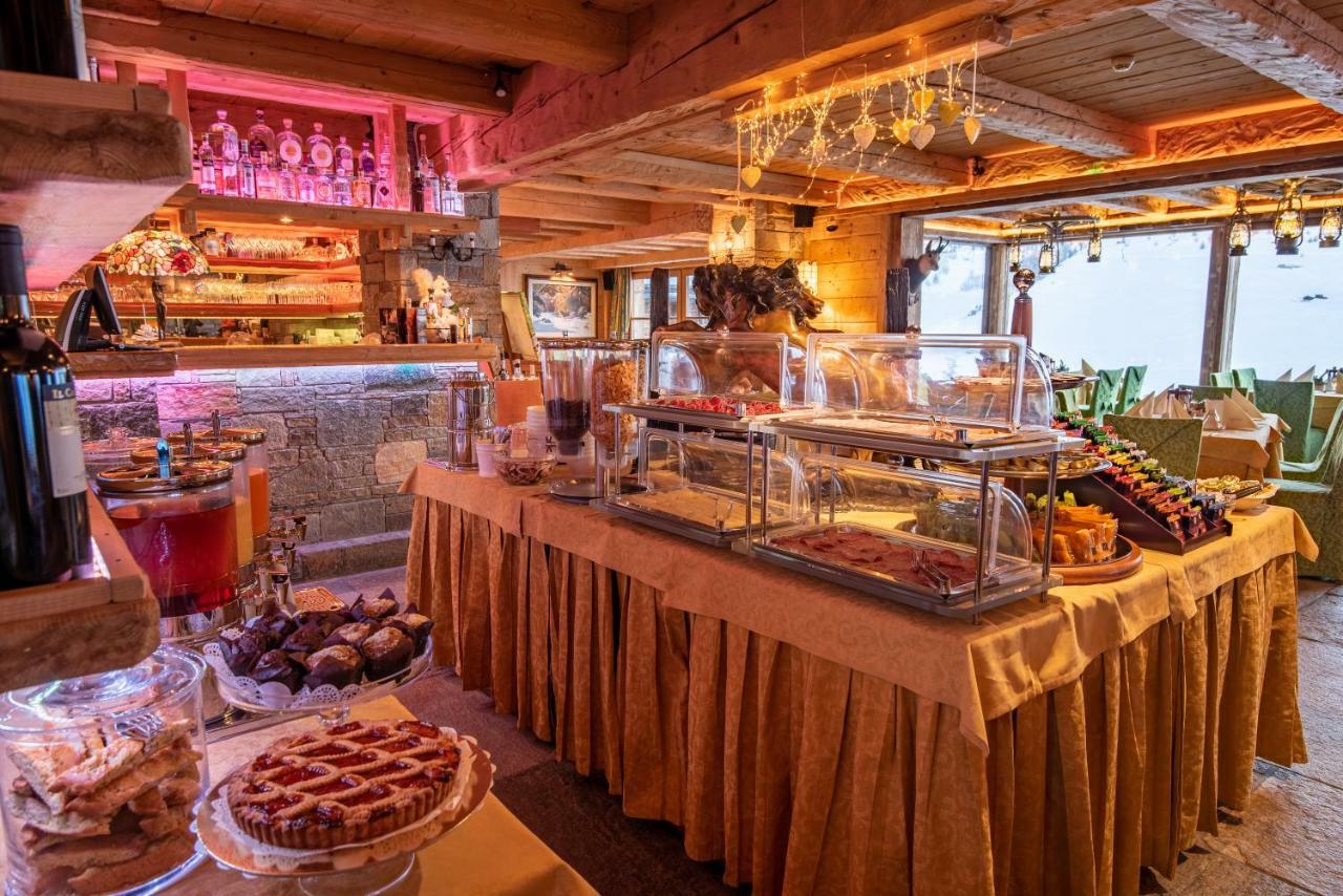 Park Chalet Village Livigno Exteriör bild