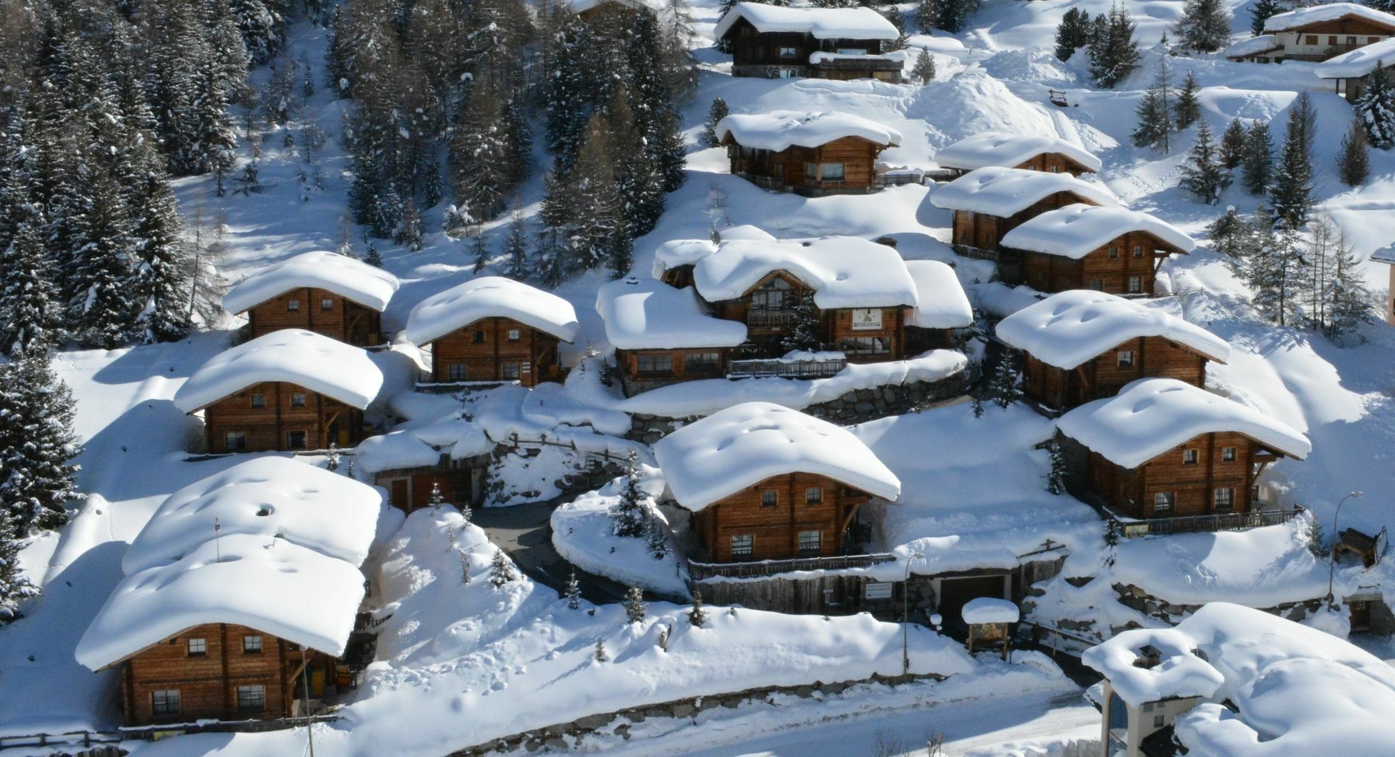 Park Chalet Village Livigno Exteriör bild