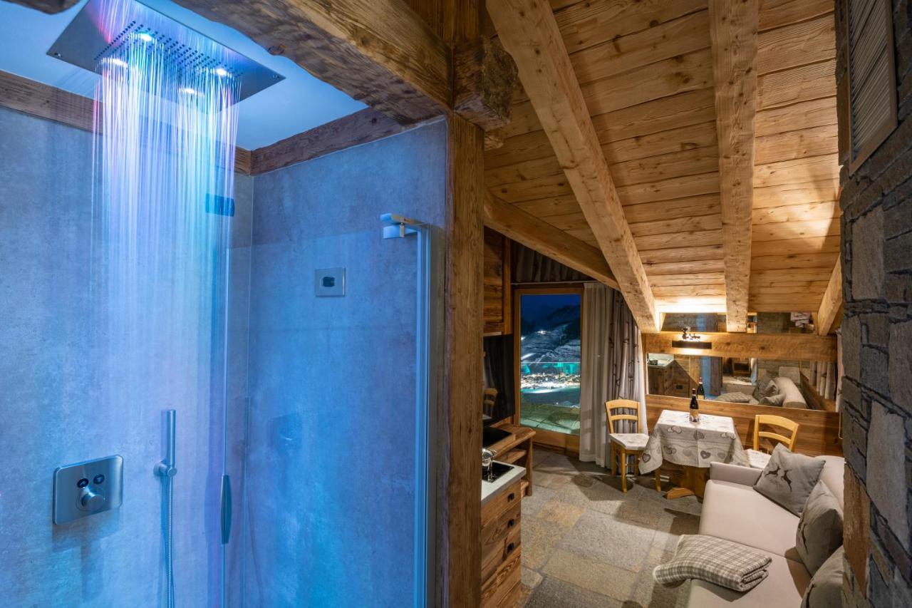 Park Chalet Village Livigno Exteriör bild